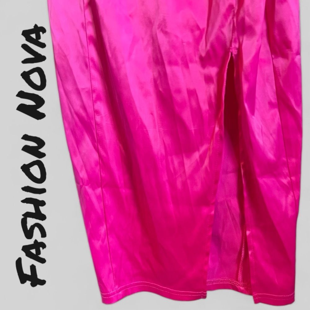 Preowned Fashion Nova No You're Not Dreaming Midi Dress -Fuchsia XS - Picture 6 of 8